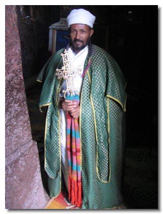 ET 146 - Priest Beside Tabernacle